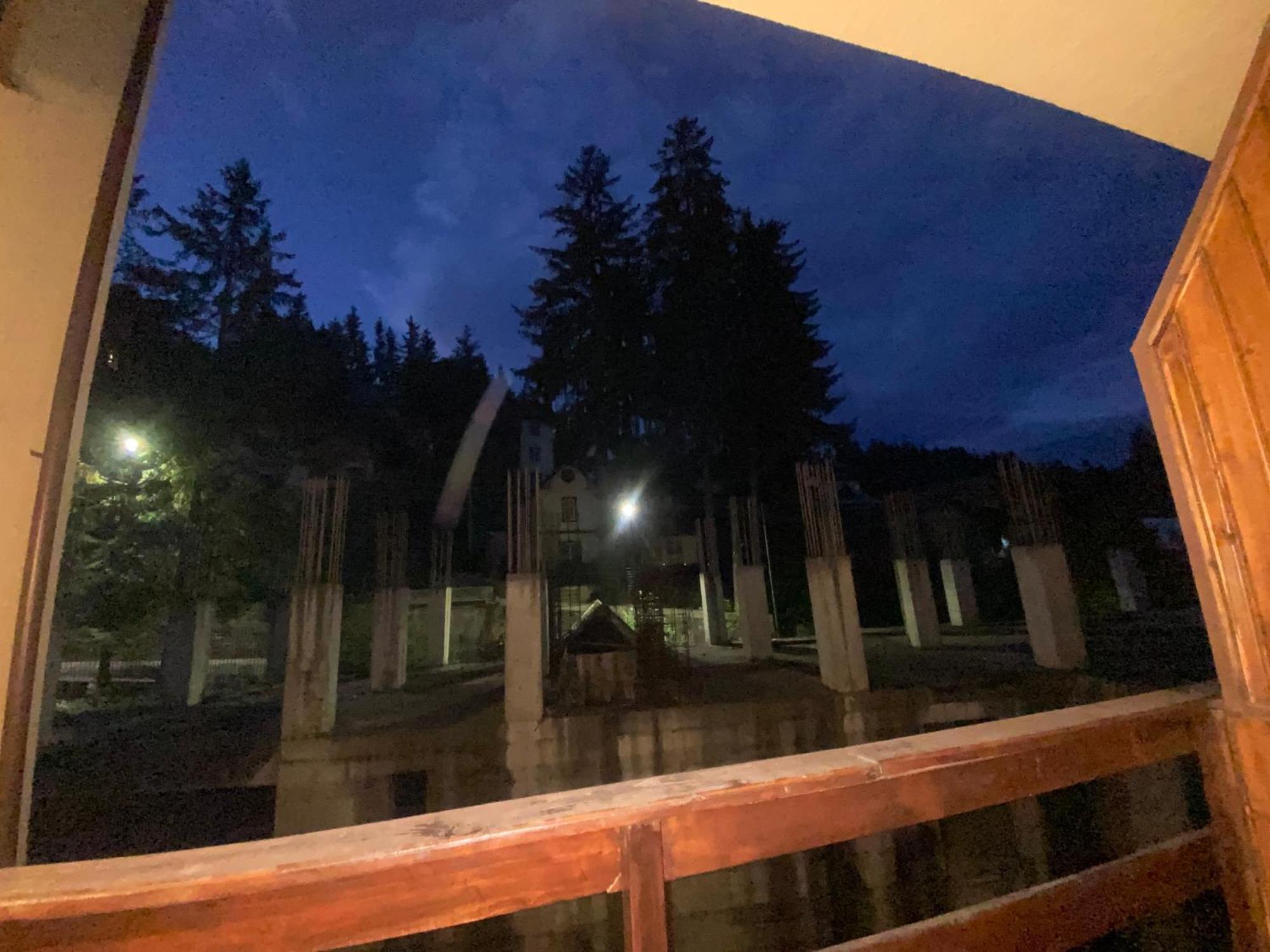 Sinaia Chic Minisuite Mirage-Self Check-In&Free Parking Ngoại thất bức ảnh